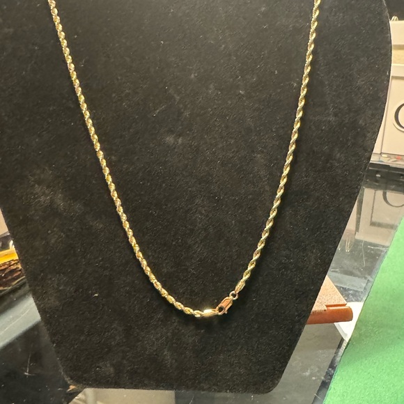 10K Solid Yellow Gold Necklace Gold Rope Chain, 1.5MM, 24”, 11.3 Grams, unisex - Picture 6 of 9
